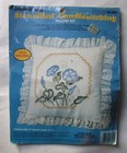 1983 Creative Moments Stenciled Candlewicking Pillow Kit #8323 Samper OPEN