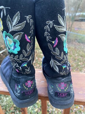 UGG WOMENS Black JULIETTE SIZE 6 BOOTS 1005760 Embroidered | eBay UGG WOMENS Black JULIETTE SIZE 6 BOOTS 1005760 Embroidered | eBay