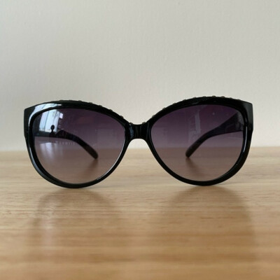 RARE   GUESS Black Sunglasses | GU 7162 