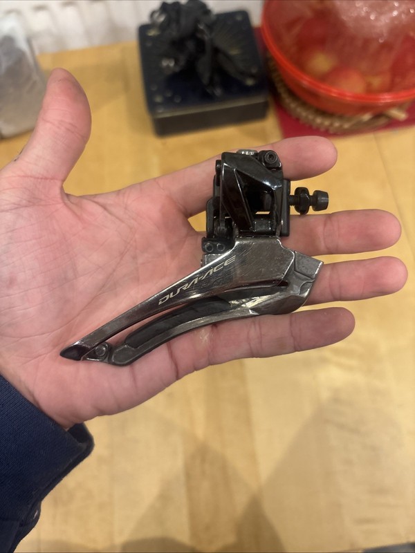 Shimano Dura Ace FD-R9100 front derailleur 2x11