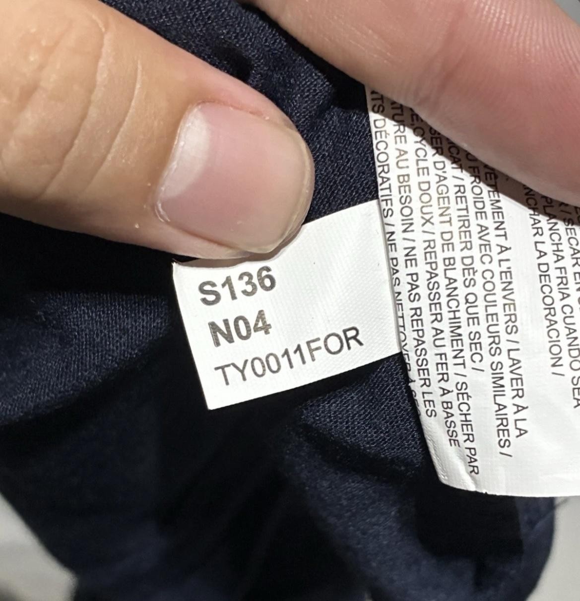 Tapout Shirt Mens Medium Navy Blue Performance Tee USA Flag Logo Graphic