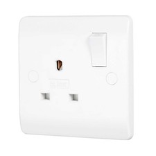 Click Mode CMA035 1 Gang Switched Socket DP 13A White