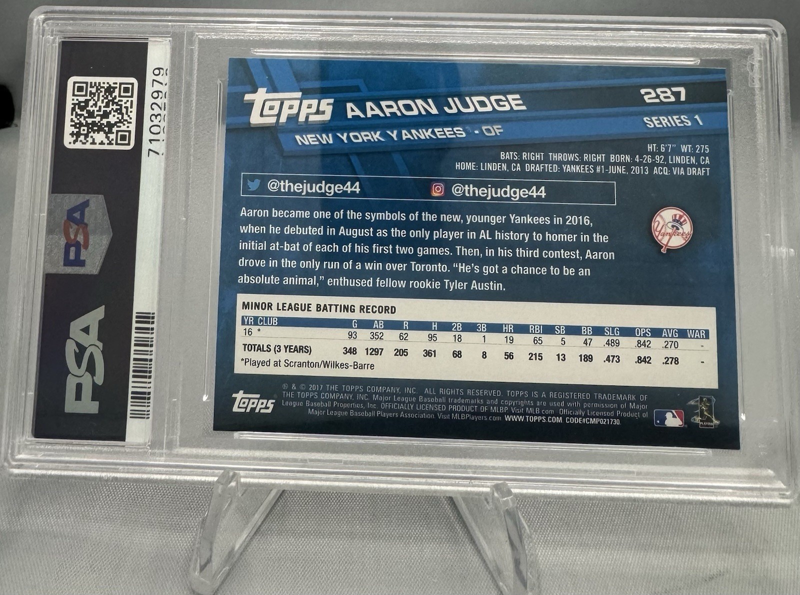 Topps 2017 Series Aaron Judge RC #287 Fielding PSA 7 New York Yankees view 2