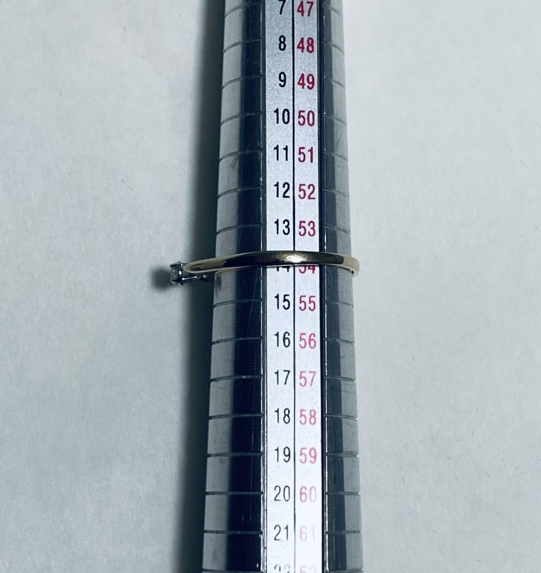 Size 7 💘 Solid 10K Yellow Gold SOLITAIRE Cathedr… - image 13