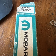 NOS OEM 2084075 Mopar Contact Set Ignition Br...