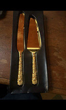 Gold Glossy Metal Cake Knife Server Set, Textured All-Over Pattern Handles