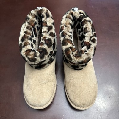 UGG Women's Size 9 Fluff Mini Leopard Print Amphora ankle Boots 1105358 Clean