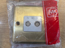 MK ALBANY PLUSK3582 SAB Twin Isolated TV / FM RADIO Diplexer Outlet  Satin Brass