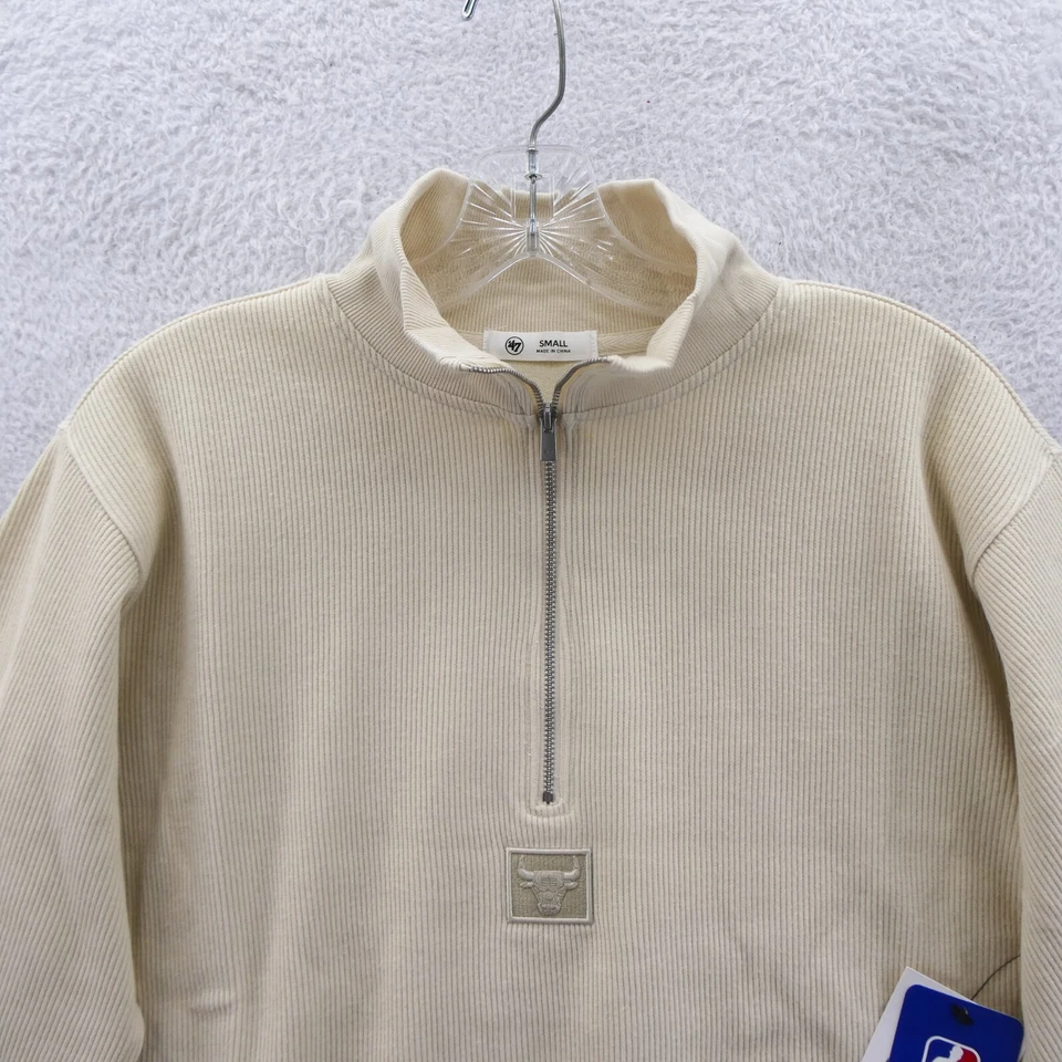 Chicago Bulls 女式小号裁剪运动衫 '47 品牌米色 1/2 拉链罗纹 Cro — 第 4/4 张图片