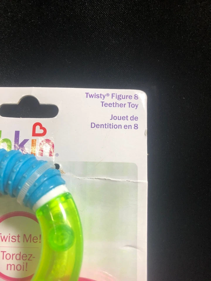 Munchkin Twisty Figure 8 Baby Teether Toy, BPA Free, 6+ Months-NEW - Image 2 of 4