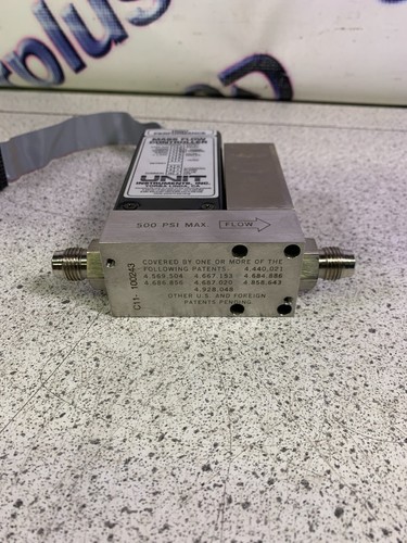 Unit UFC-1100A Mass Flow Controller  - Picture 4 of 5
