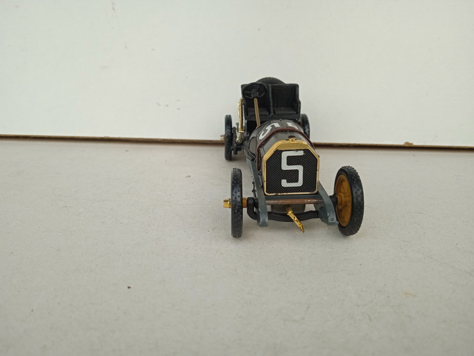 Foto 3 di 4