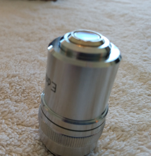 AO Spencer American Optical Microscope w/ Power Supply and Objectives (10x,20x) - Picture 9 of 22