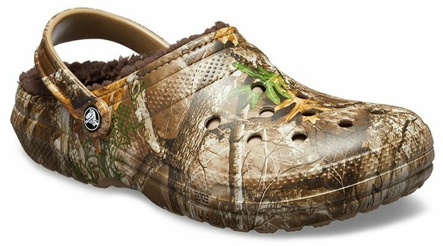 mens camo fuzzy crocs