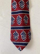 Classic Geoffrey Beene Men's Necktie Tie Silk Red Blue Made in USA