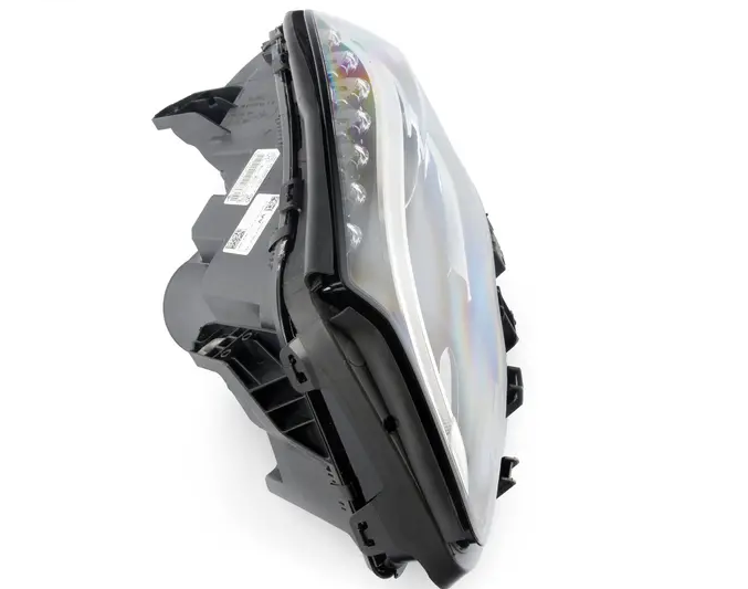 W156 MERCEDES GLA 13-17 Passenger Side Xenon Headlight A1569063300 