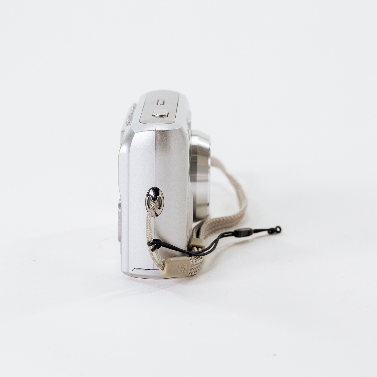 HP PhotoSmart M547 6.2MP Digital Camera Silver Parts 883585313235