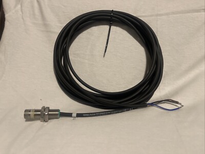 2PCS PEPPERL & FUCHS NJ2-12GM40-E2-5M / NJ212GM40E25M (BRAND NEW)