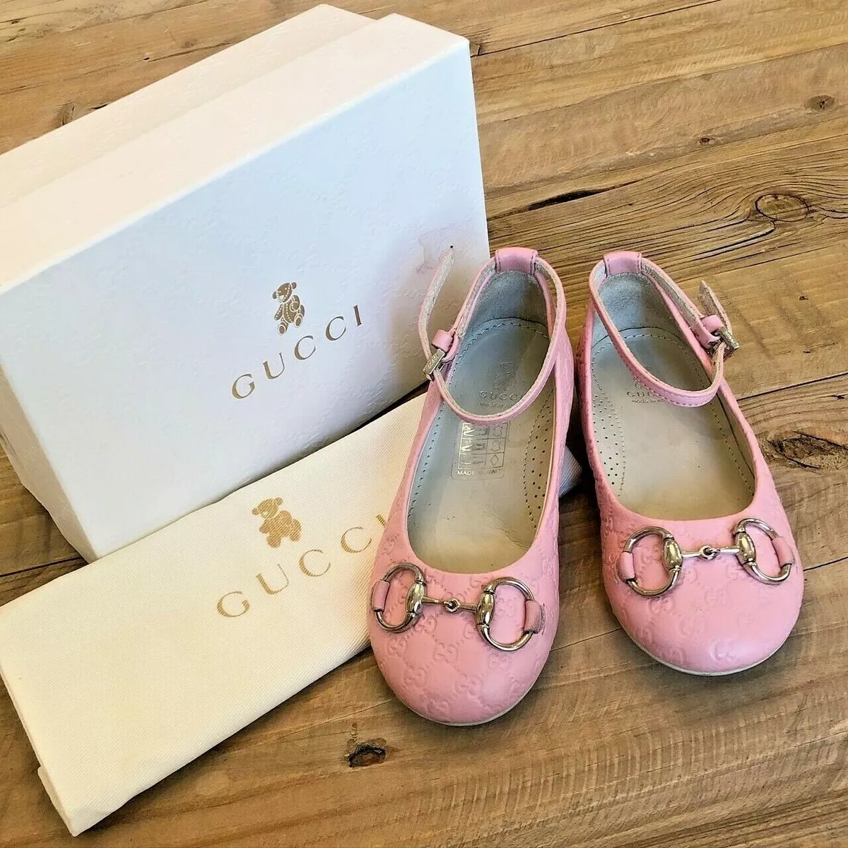 Gucci Girls Gold Shoes with Double Straps for Girls | BAMBINIFASHION.COM