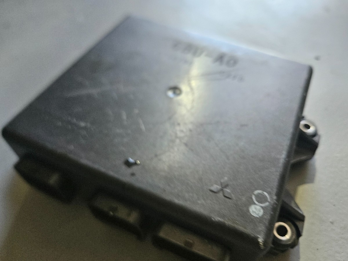 2010-2012 Yamaha VX110 VX 110 CDI ECU ECM Computer 6BU-8591A 2010-2012 Yamaha VX110 VX 110 CDI ECU ECM Computer 6BU-8591A