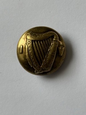Irish Volunteers Button aus der Ära 1916.