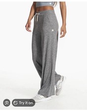 New NWT Vuori Women Halo Essential Wideleg Pant Size XS XSmall Heather Gray