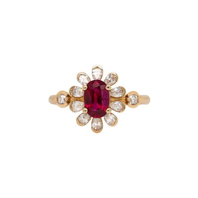 Sona 14K Gelbgold Mosambik Rubin Diamant Ring | Oval 7x5mm