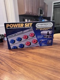 Vintage Original Nintendo NES Power Set Game Console COMPLETE IN BOX CIB 