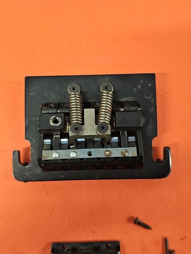 80’s Kahler 2200 Tremolo Bridge Vibrato Stud Mount Gibson Black. U6 - Picture 6 of 9