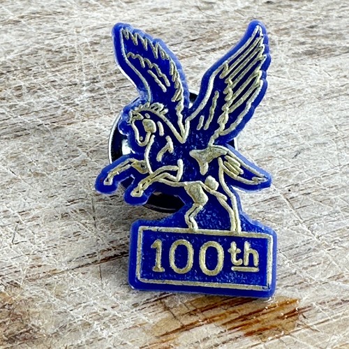 1974 Kentucky Derby Festival Pin in Mint Condition - 100th running horseracing - Imagen 4 de 10