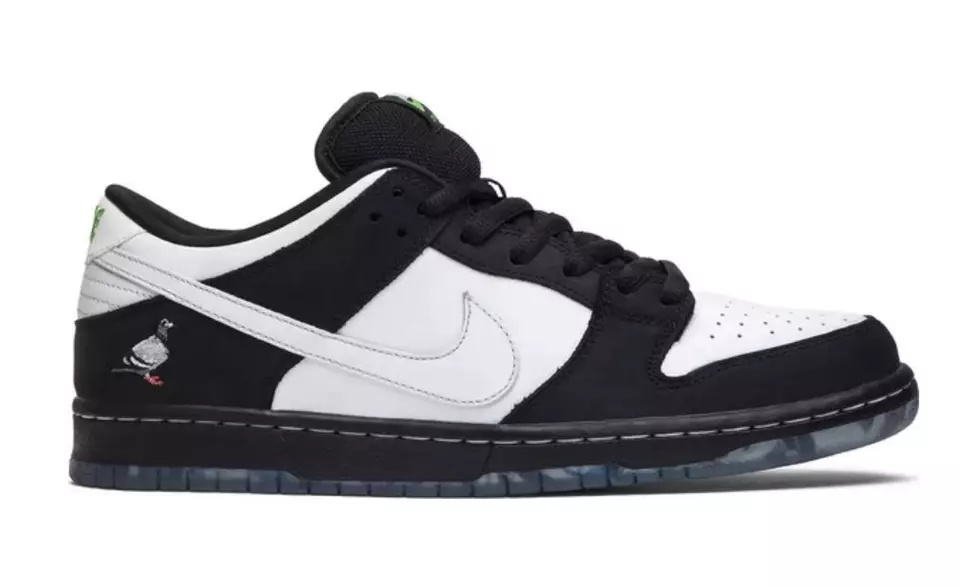 STAPLE × Nike SB Dunk Low Pigeon Black White BV1310-013 Men's Size