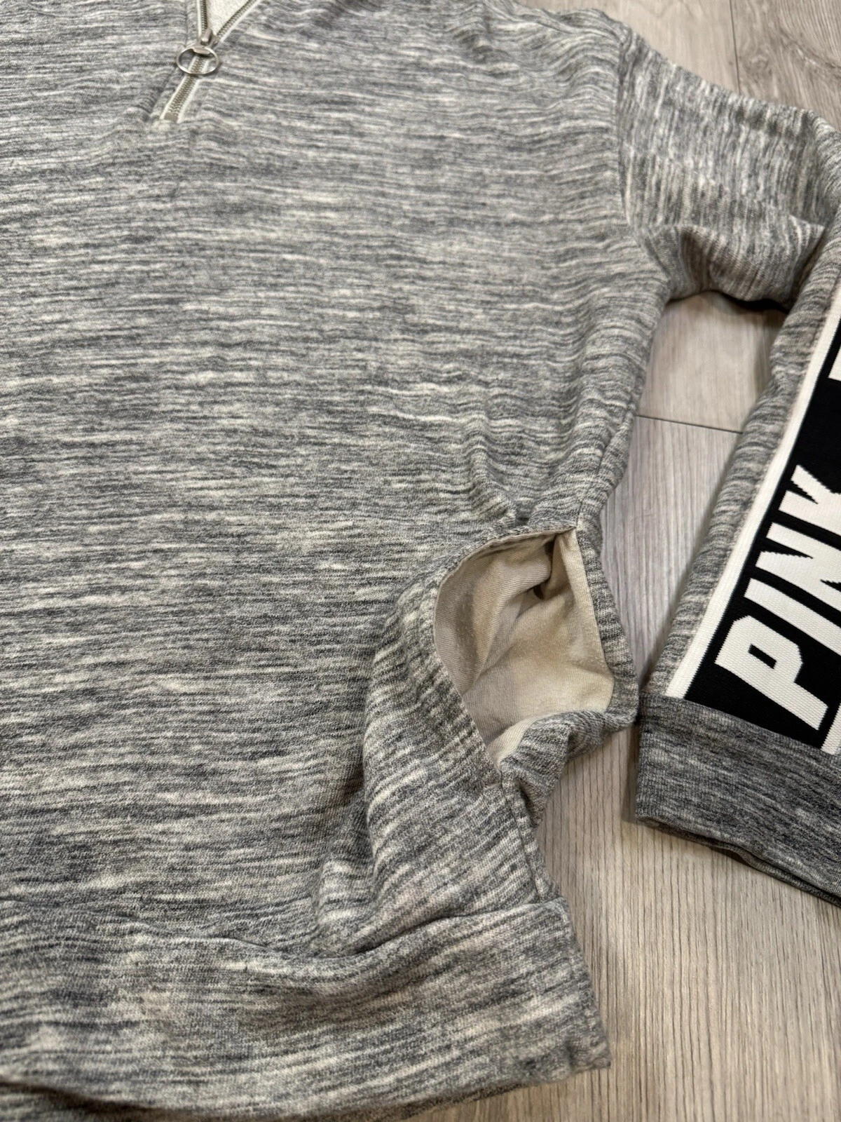 UNDERCOVER Felpa con cappuccio oversize Victorias Secret ROSA grigia con tasche taglia media