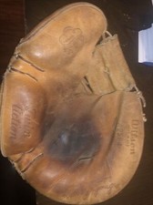 Vintage Wilson A2584 Smoky Burgess Leather Catchers Mitt Glove RHT