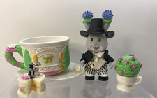 Vintage TEA BUNNIES TBG 1990's Wedding Party Groom Figure Flowers Mug