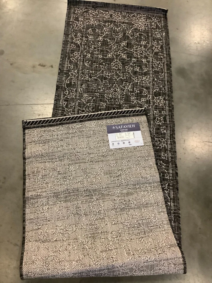 BLACK / IVORY 2'-3" x 8'-0" Flaw in Rug Reduced Price 1172675924 CY8680-36621-28 - Image 3 of 4