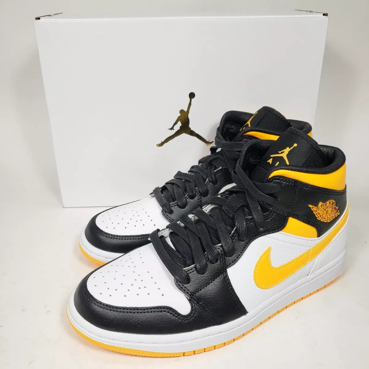 Nike Air Jordan 1 Mid SE Womens Size 10.5 Laser Orange White Black CV5276-107