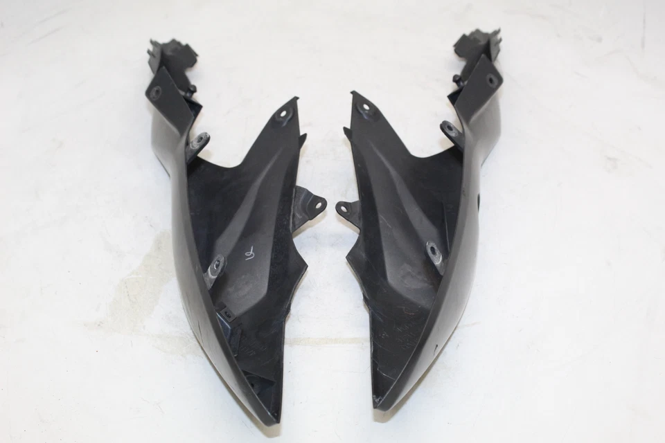 Carenado trasero izquierdo derecho Suzuki GSXR1000 2013 cubierta cubierta OEM Foto 2 de 4