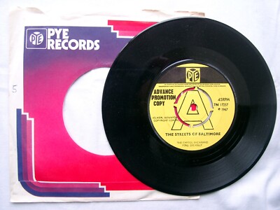 THE CAPITOL SHOWBAND / DES KELLY - The Streets Of Baltimore 7'' -  1967 Promo
