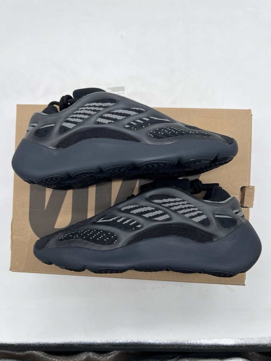 Size 5.5 Men's - adidas Yeezy 700 V3 Alvah Triple Black NEW with