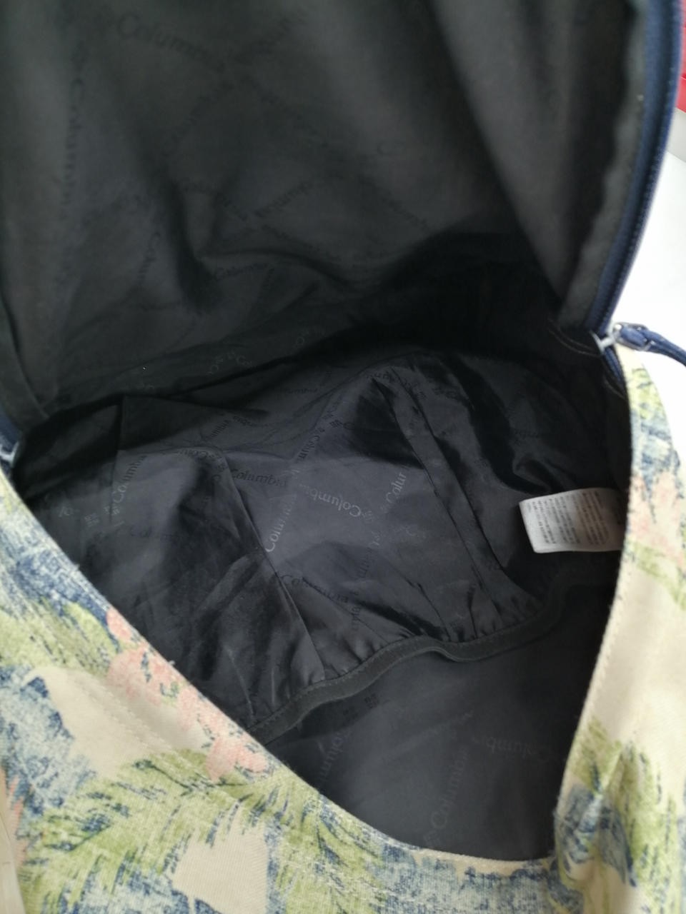 Columbia All-Over Pattern Backpack - image 5