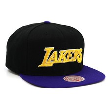 Los Angeles Lakers Collecting and Fan Guide 49