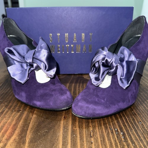 Stuart Weitzman Pumps Größe 7M lila Wildleder High Heels Schleife Akzent - Bild 1 von 7