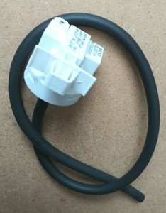 Niveauregler/Druckwächter METALFLEX  f Bauknecht FWM 9F4 Waschmaschine/Gebraucht