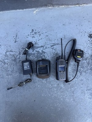 Kenwood NX-5300-K3 UHF 450-520 MHz 5W Digital FM Analog Portable Radio KMC42WD