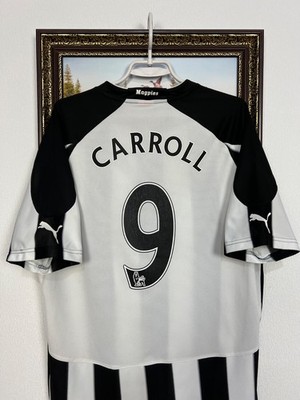 ニューカッスルFC 2010-11 ホームユニフォーム No.9 キャロル Newcastle Home football shirt 2010 Soccer #9 Carroll Puma Jersey