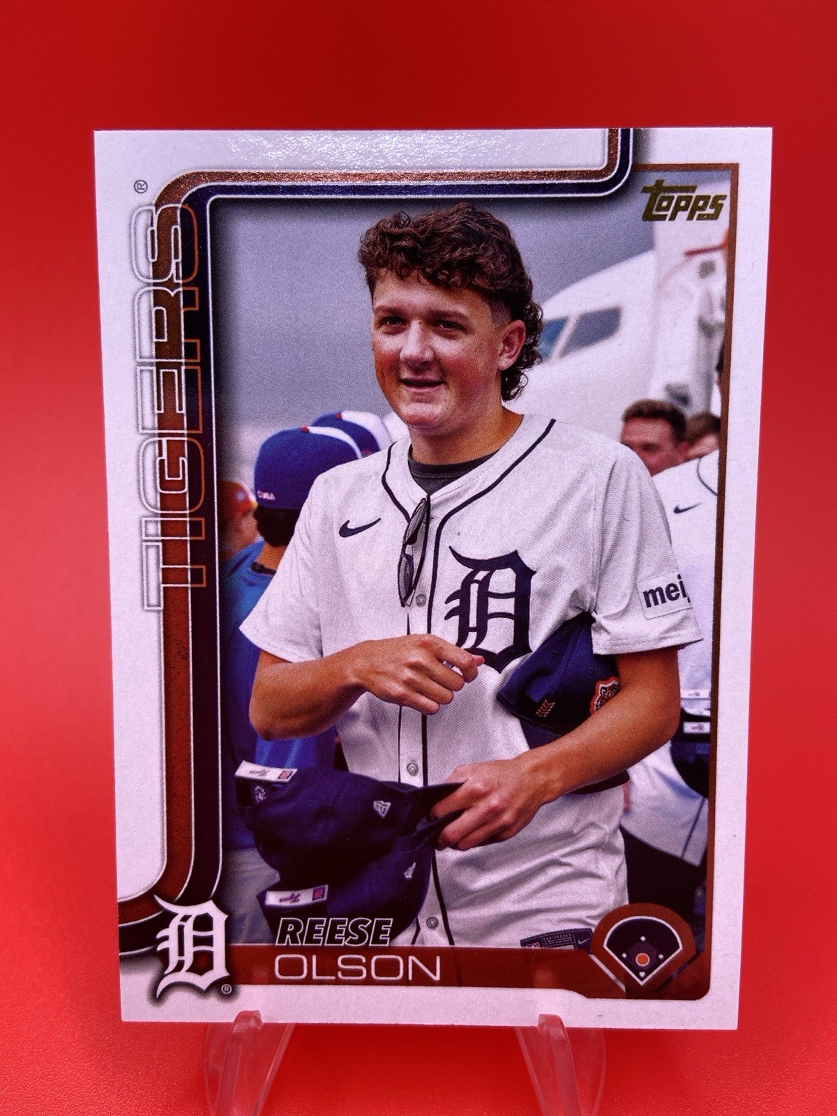 2025 Topps Series 1 - Reese Olson #224 Golden Mirror Image Variation