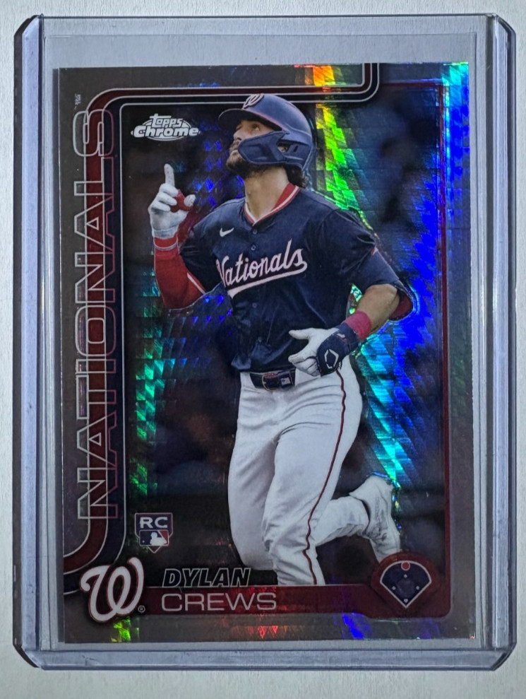2025 Topps Chrome - Dylan Crews #146 Geometric Refractor (RC)