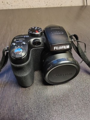 Fujifilm FinePix S1000fd 10.0MP Digital Camera Black - Tested & Working