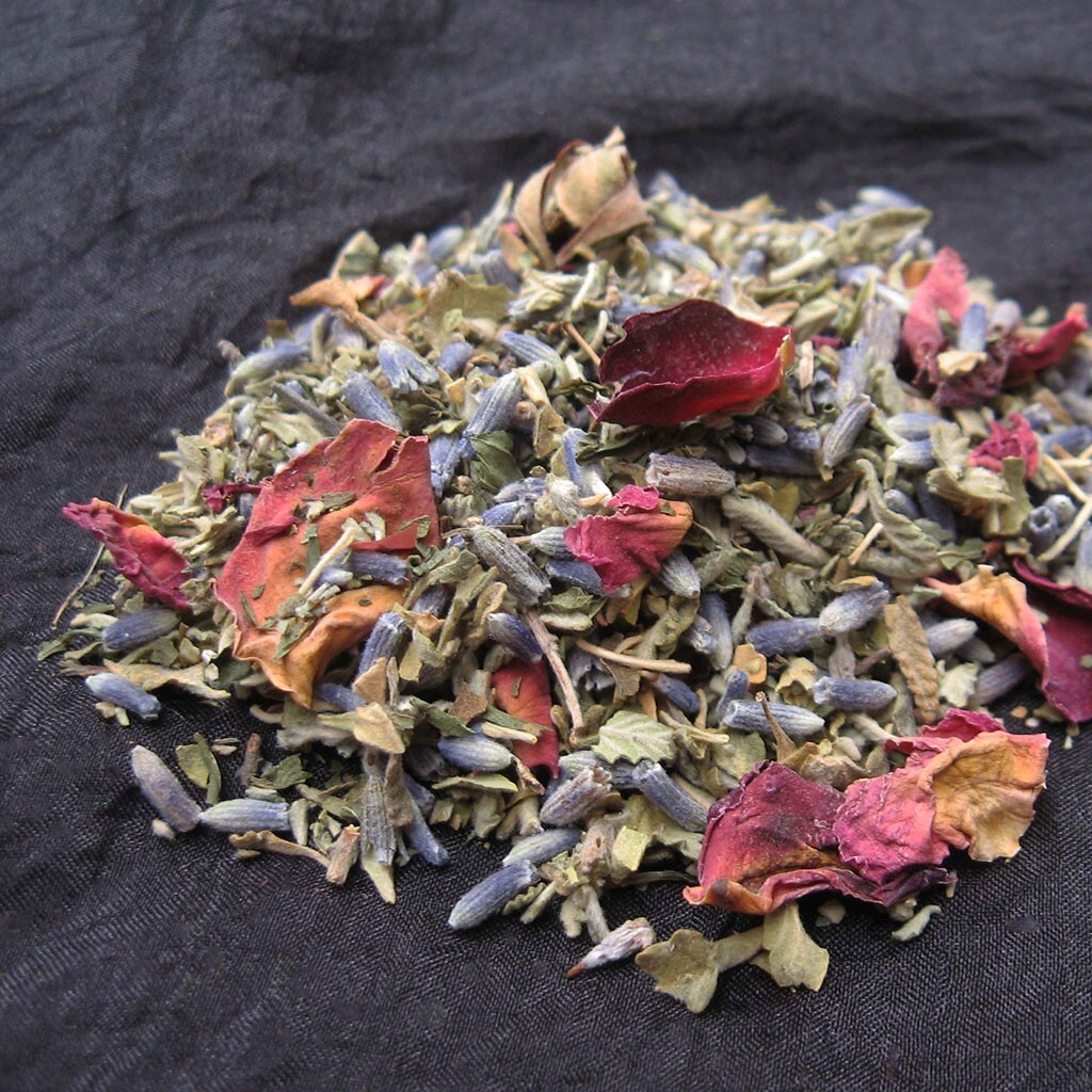 Attract Love Herbal Spell Mix (1 oz) by AzureGreen Ritual Herb Package