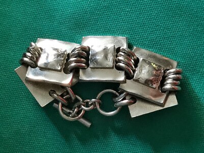 Bracelet Très Original – Occasion, Unique, Bijou Fantaisie Femme Ou Homme